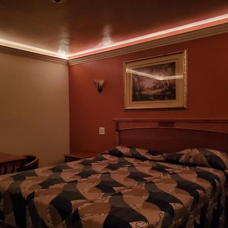 Deluxe Motel, Los Angeles Area Дауни Экстерьер фото